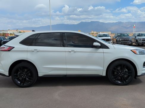 Used 2022 Ford Edge ST w/ Equipment Group 401A AWD/4WD image 3