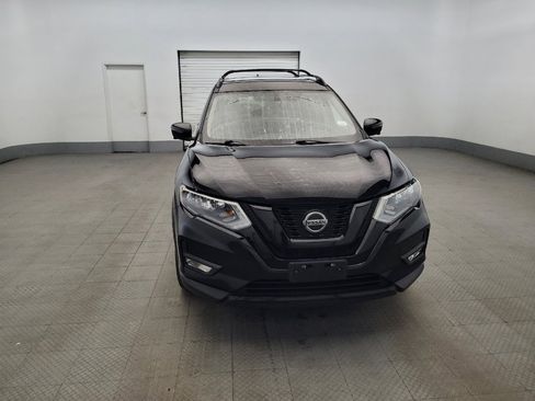 Used 2018 Nissan Rogue SV w/ Premium Package AWD/4WD image 14