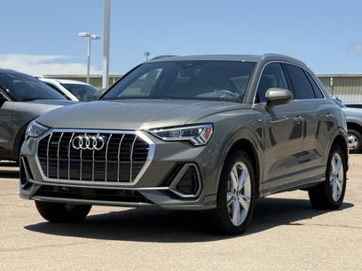 Used 2024 Audi Q3 2.0T Premium w/ Convenience Package