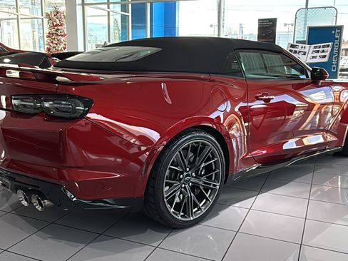 Certified 2022 Chevrolet Camaro ZL1 image 5