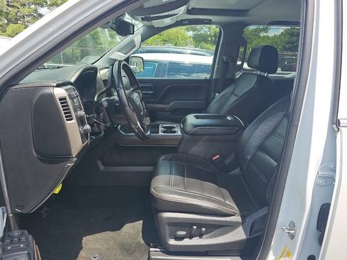 Used 2018 GMC Sierra 1500 Denali w/ Denali Ultimate Package AWD/4WD image 8
