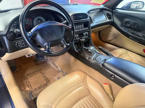 Used 2000 Chevrolet Corvette Convertible image 28