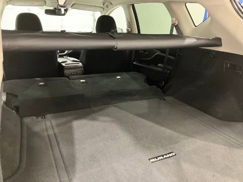 Used 2020 Nissan Murano SV image 39