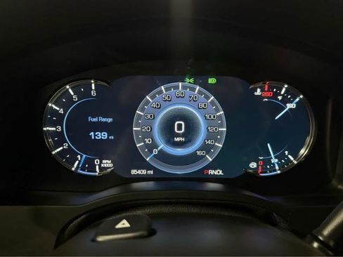 Used 2020 Cadillac Escalade Premium Luxury AWD/4WD image 27