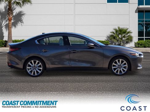 Used 2021 MAZDA MAZDA3 s image 5