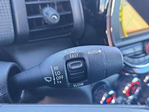 Used 2017 MINI Cooper Convertible image 23