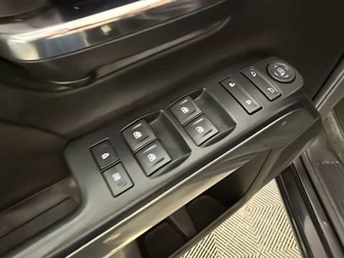 Used 2017 Chevrolet Silverado 1500 LT w/ All Star Edition AWD/4WD image 11