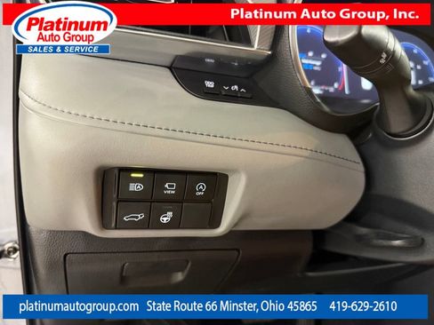 Used 2023 Toyota Highlander Platinum AWD/4WD image 24