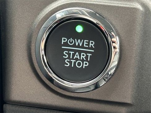 New 2025 Ford F150 Lightning XLT image 21