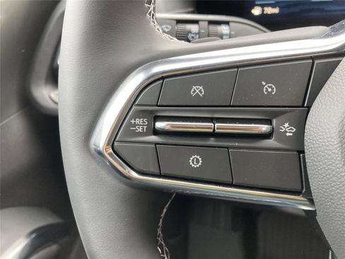 New 2026 Chevrolet Traverse LT w/ Sun and Wheel Package image 27