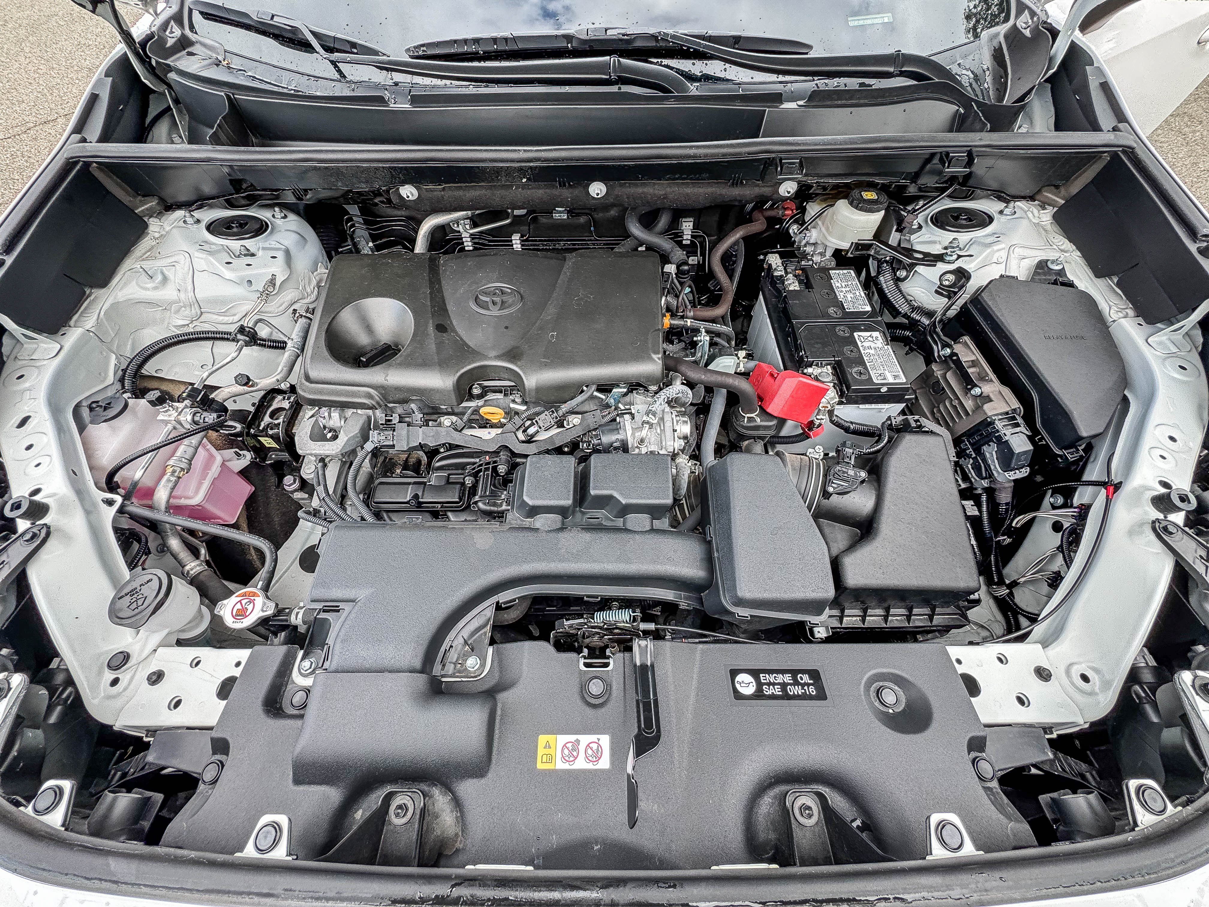 Used 2025 Toyota RAV4 LE AWD/4WD image 26