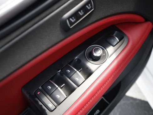 Used 2021 Alfa Romeo Stelvio Ti w/ Nero Edizione image 33