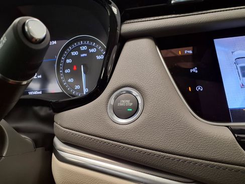 Certified 2025 Cadillac XT5 Premium Luxury w/ Technology Package AWD/4WD image 28