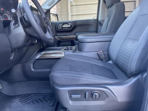 Used 2022 Chevrolet Silverado 1500 LT Trail Boss w/ Bed Protection Package AWD/4WD image 18