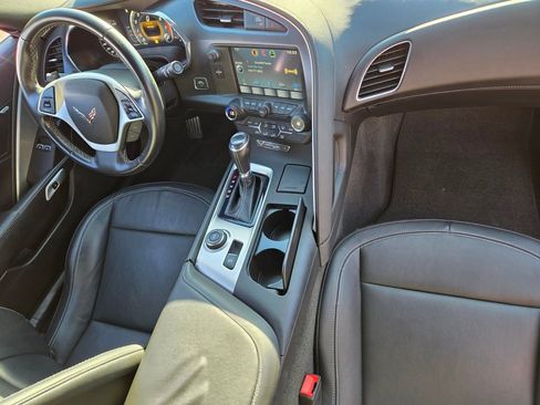 Used 2015 Chevrolet Corvette Stingray Coupe image 14
