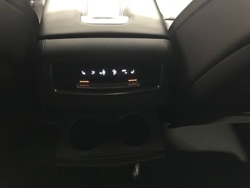 Used 2021 Cadillac Escalade Sport w/ Driver Assist Tech Package image 19