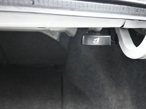 Used 2017 Honda Accord Touring image 49