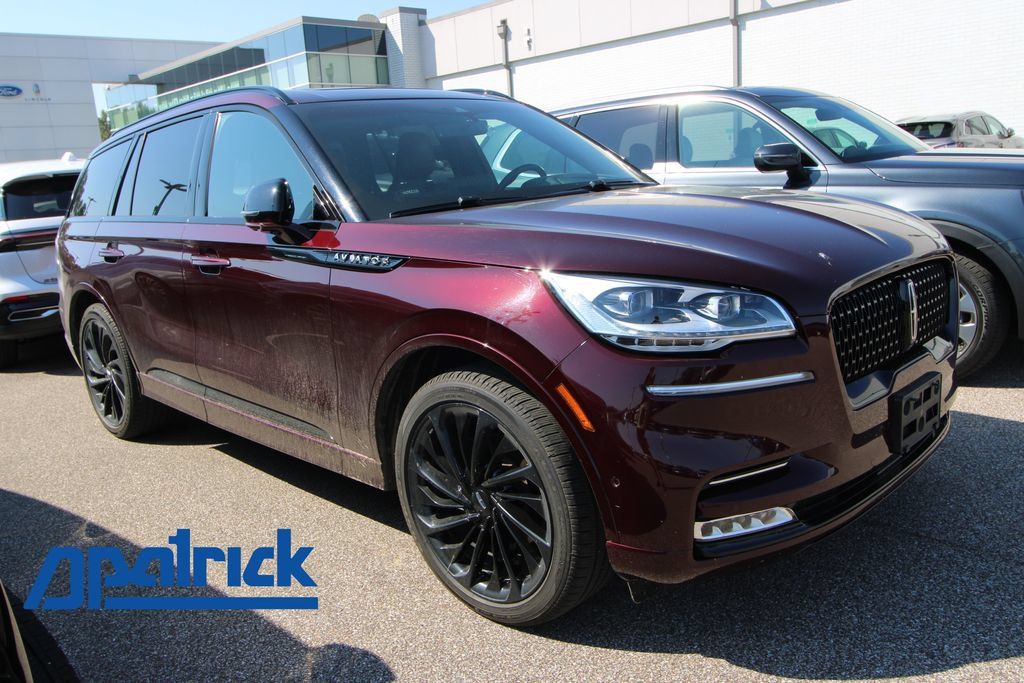 Used 2022 Lincoln Aviator Reserve w/ Equipment Group 201A AWD/4WD image 1