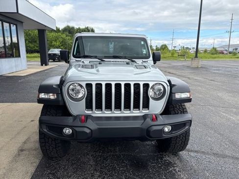 Used 2022 Jeep Gladiator Rubicon w/ Cold Weather Group AWD/4WD image 6