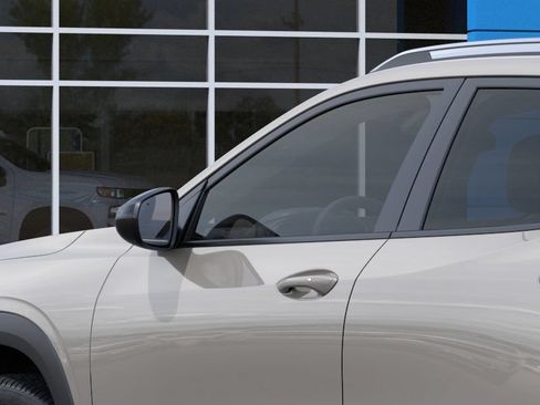 New 2026 Chevrolet Trax ACTIV FWD image 12