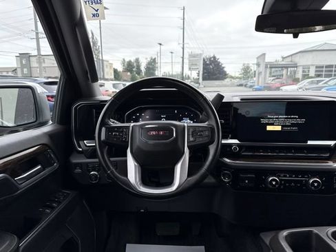 Used 2023 GMC Sierra 1500 SLE AWD/4WD image 18