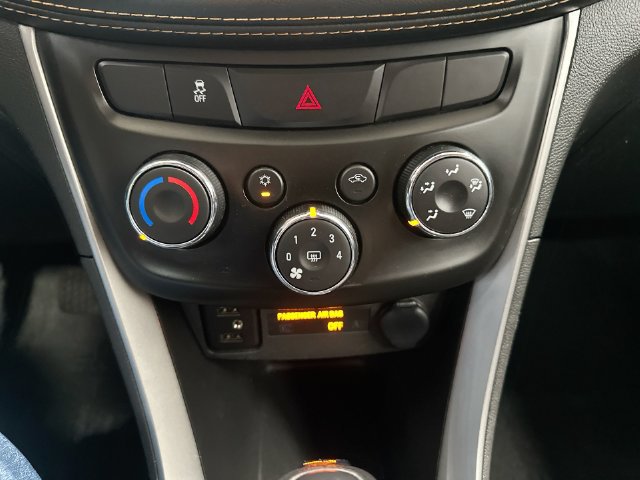 Used 2021 Chevrolet Trax LS w/ Tint and Cruise Package FWD image 18