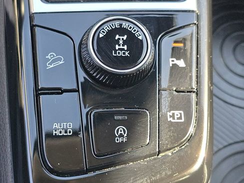 Used 2023 Kia Sportage SX image 36