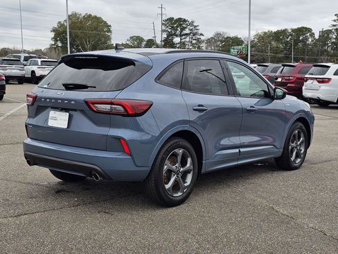 Used 2024 Ford Escape ST-Line image 8