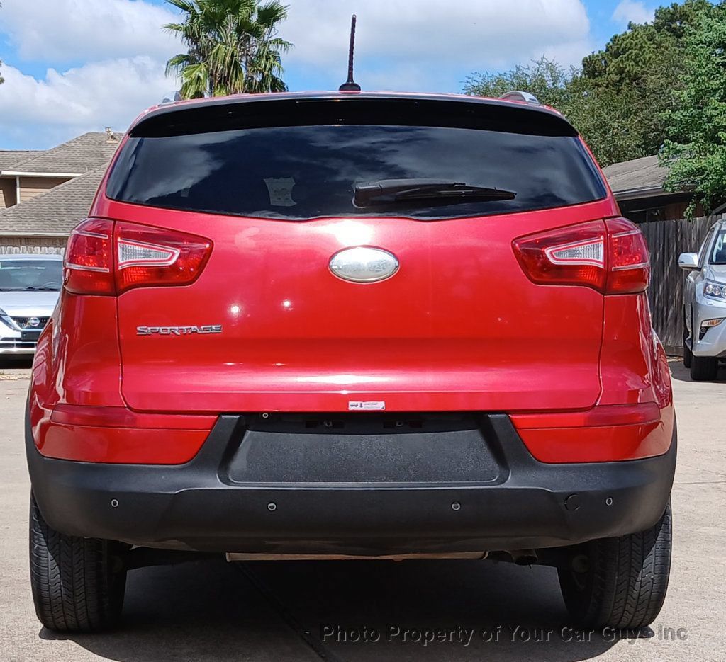 Used 2013 Kia Sportage LX w/ Convenience Pkg FWD image 9