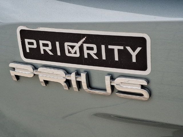 Used 2016 Toyota Prius Two FWD image 9