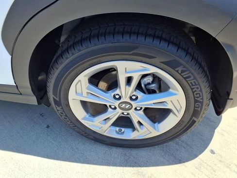 Certified 2023 Hyundai Kona SEL FWD image 19