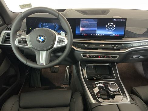 Used 2026 BMW X5 sDrive40i w/ M Sport Package RWD image 17