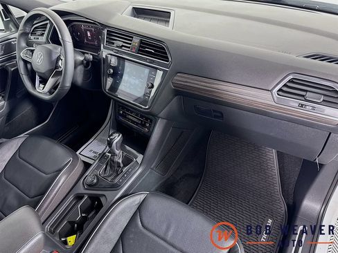 Used 2022 Volkswagen Tiguan SEL R-Line AWD/4WD image 37