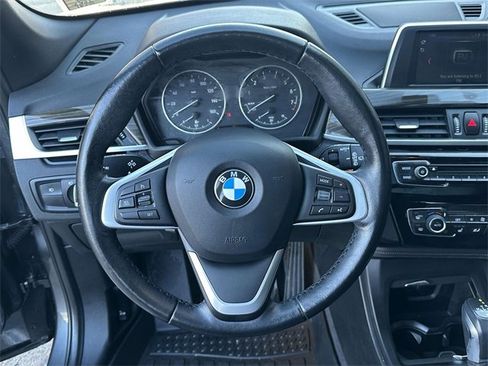 Used 2018 BMW X1 xDrive28i image 17