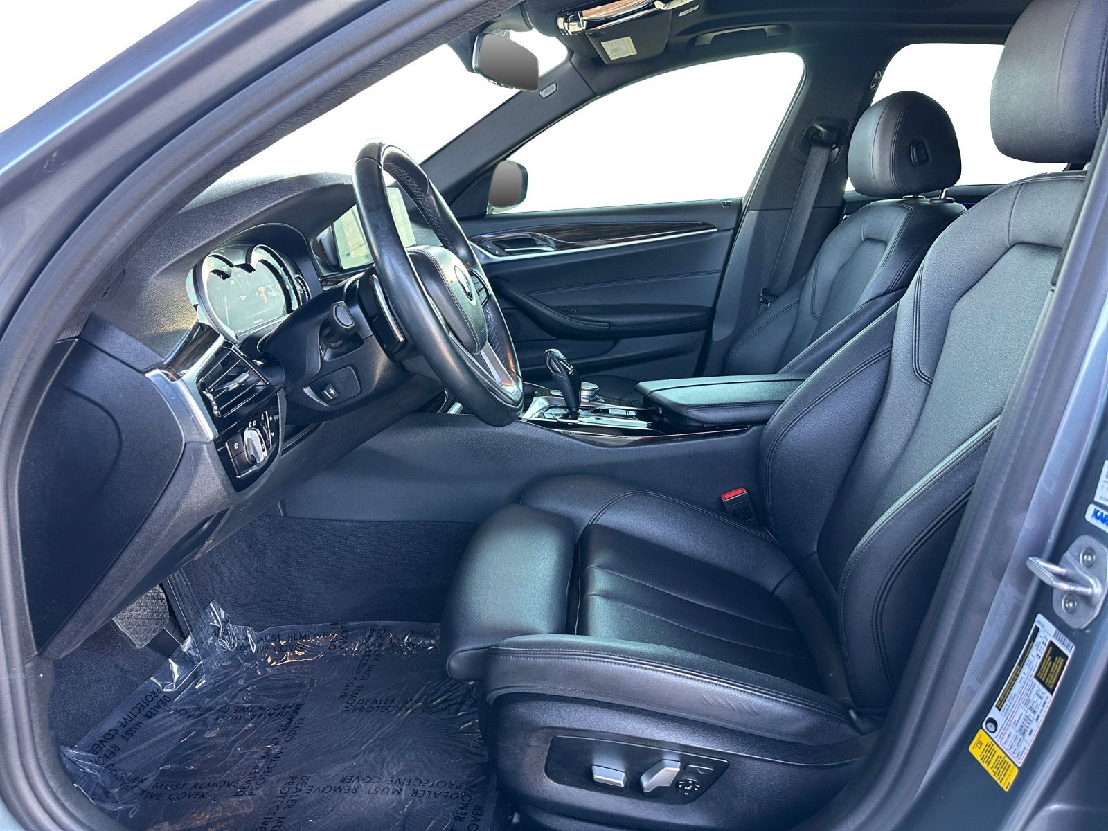 Used 2018 BMW 530i RWD image 9