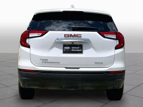Used 2024 GMC Terrain SLE AWD/4WD image 5