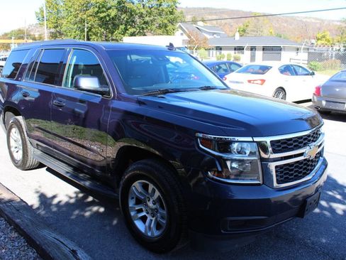 Used 2019 Chevrolet Tahoe LT w/ Max Trailering Package image 5
