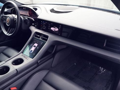 Certified 2024 Porsche Taycan image 25