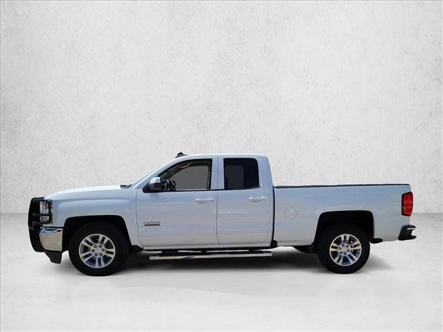 Used 2018 Chevrolet Silverado 1500 LT w/ Texas Edition RWD image 8
