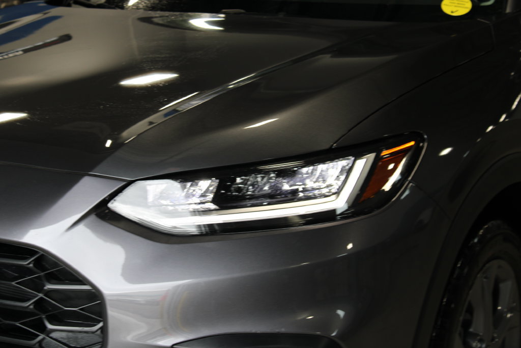 New 2027 Honda HR-V LX image 2