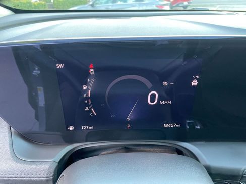 Used 2025 Buick Encore GX Preferred image 39