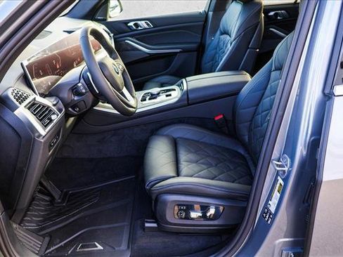 New 2026 BMW X5 xDrive40i w/ Climate Comfort Package image 12