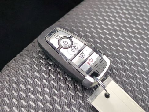 New 2026 Ford Escape SE image 34