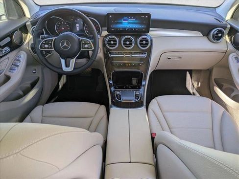 Certified 2022 Mercedes-Benz GLC 300 image 18