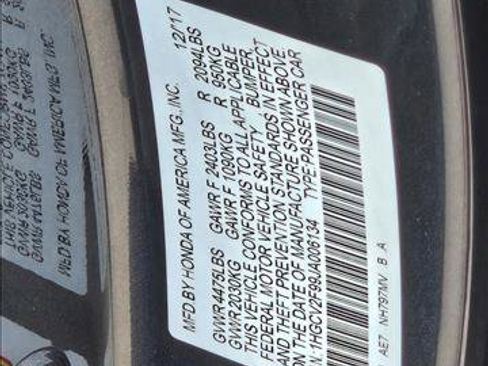 Used 2018 Honda Accord Touring image 22