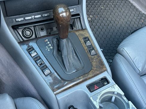 Used 2003 BMW 330Ci Convertible image 16