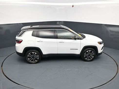 Used 2023 Jeep Compass Limited AWD/4WD image 46