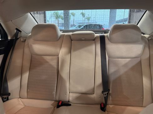 Certified 2023 Chrysler 300 Touring image 20