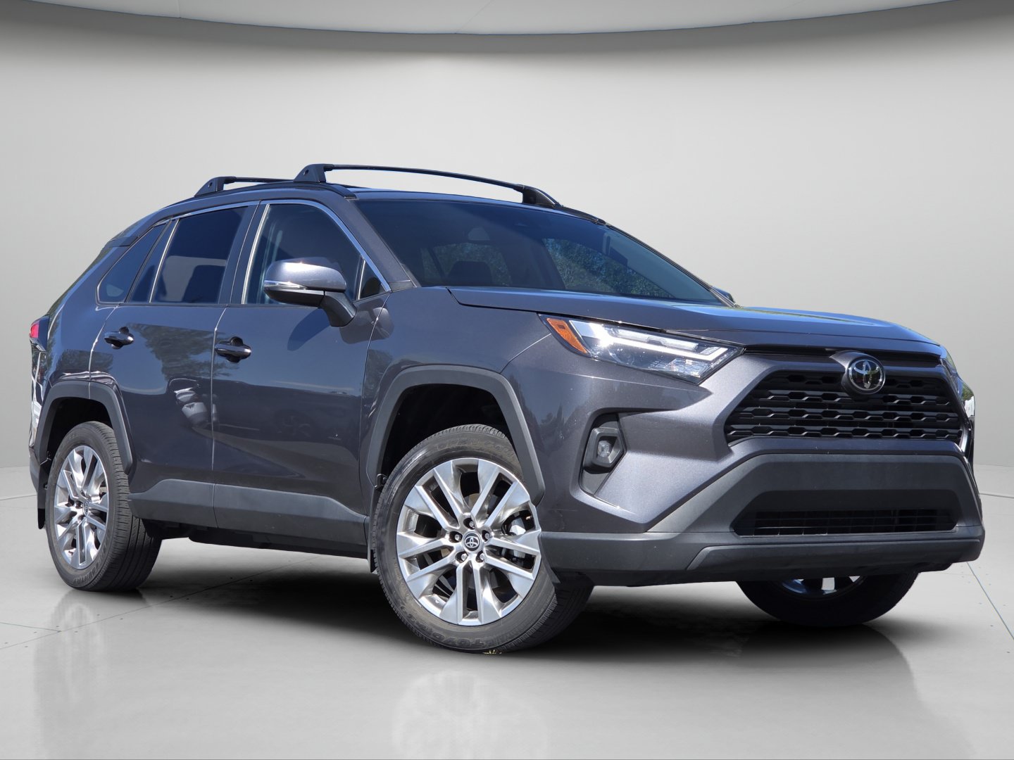 Used 2024 Toyota RAV4 XLE Premium AWD/4WD image 2