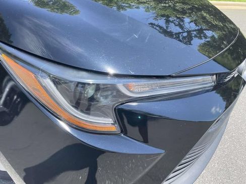Used 2023 Toyota Corolla LE FWD image 4